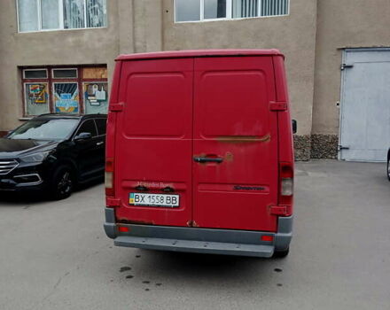 Красный Мерседес Sprinter, объемом двигателя 2.2 л и пробегом 5 тыс. км за 7000 $, фото 10 на Automoto.ua