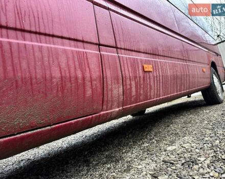 Красный Мерседес Sprinter, объемом двигателя 2.69 л и пробегом 100 тыс. км за 7350 $, фото 8 на Automoto.ua