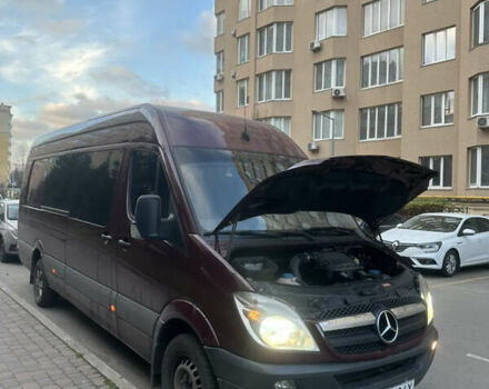 Червоний Мерседес Sprinter, об'ємом двигуна 2.2 л та пробігом 570 тис. км за 14000 $, фото 11 на Automoto.ua