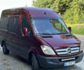 Красный Мерседес Sprinter, объемом двигателя 2.15 л и пробегом 346 тыс. км за 9999 $, фото 3 на Automoto.ua