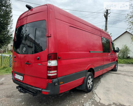 Красный Мерседес Sprinter, объемом двигателя 2.15 л и пробегом 500 тыс. км за 12999 $, фото 4 на Automoto.ua