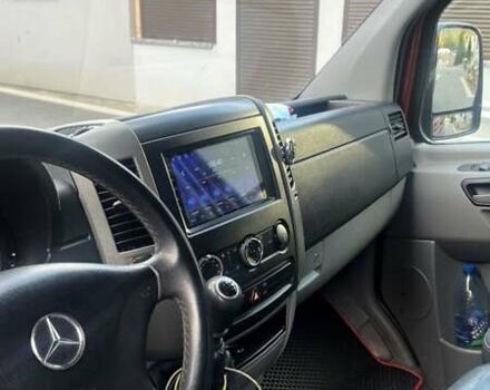 Красный Мерседес Sprinter, объемом двигателя 2.99 л и пробегом 1 тыс. км за 15500 $, фото 12 на Automoto.ua