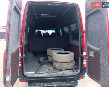 Красный Мерседес Sprinter, объемом двигателя 2.99 л и пробегом 470 тыс. км за 19700 $, фото 10 на Automoto.ua
