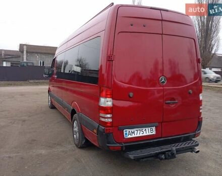 Красный Мерседес Sprinter, объемом двигателя 2.99 л и пробегом 470 тыс. км за 19700 $, фото 8 на Automoto.ua