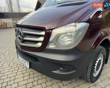 Красный Мерседес Sprinter, объемом двигателя 2.15 л и пробегом 500 тыс. км за 14999 $, фото 6 на Automoto.ua