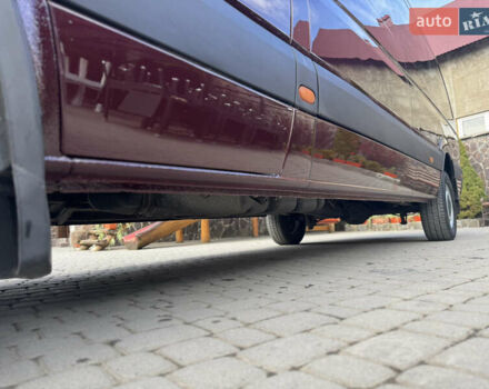 Красный Мерседес Sprinter, объемом двигателя 2.15 л и пробегом 500 тыс. км за 14999 $, фото 12 на Automoto.ua