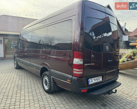 Красный Мерседес Sprinter, объемом двигателя 2.15 л и пробегом 500 тыс. км за 14999 $, фото 4 на Automoto.ua