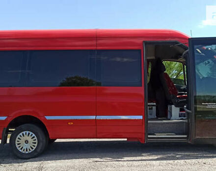 Красный Мерседес Sprinter, объемом двигателя 2.2 л и пробегом 620 тыс. км за 33300 $, фото 8 на Automoto.ua