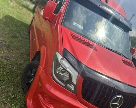Красный Мерседес Sprinter, объемом двигателя 2.99 л и пробегом 400 тыс. км за 22500 $, фото 1 на Automoto.ua