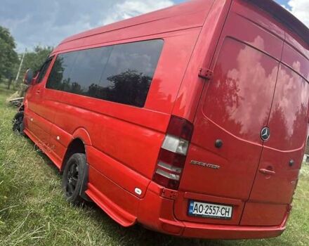 Красный Мерседес Sprinter, объемом двигателя 2.99 л и пробегом 400 тыс. км за 22500 $, фото 9 на Automoto.ua
