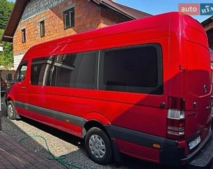 Червоний Мерседес Sprinter, об'ємом двигуна 2.1 л та пробігом 160 тис. км за 18000 $, фото 7 на Automoto.ua