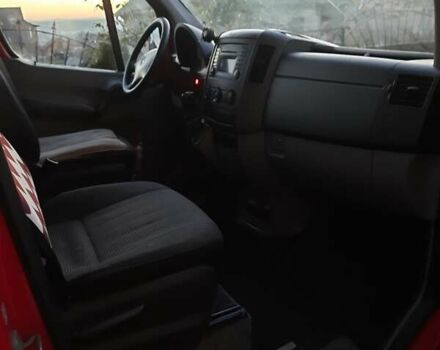 Красный Мерседес Sprinter, объемом двигателя 2.2 л и пробегом 156 тыс. км за 17500 $, фото 13 на Automoto.ua