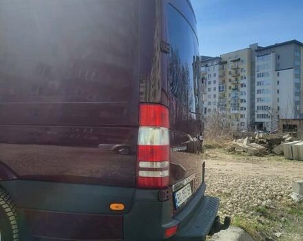 Красный Мерседес Sprinter, объемом двигателя 2.14 л и пробегом 290 тыс. км за 30000 $, фото 6 на Automoto.ua