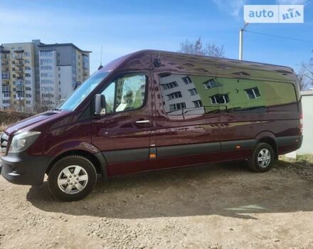 Красный Мерседес Sprinter, объемом двигателя 2.14 л и пробегом 290 тыс. км за 30000 $, фото 7 на Automoto.ua