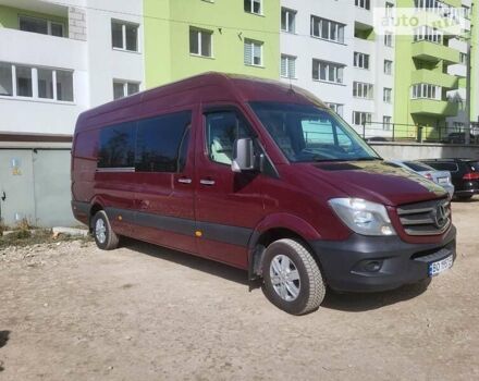 Красный Мерседес Sprinter, объемом двигателя 2.14 л и пробегом 290 тыс. км за 30000 $, фото 3 на Automoto.ua