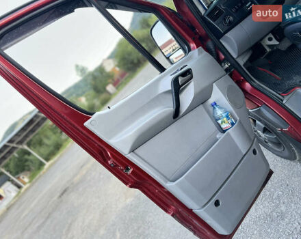 Красный Мерседес Sprinter, объемом двигателя 2.99 л и пробегом 350 тыс. км за 26999 $, фото 48 на Automoto.ua