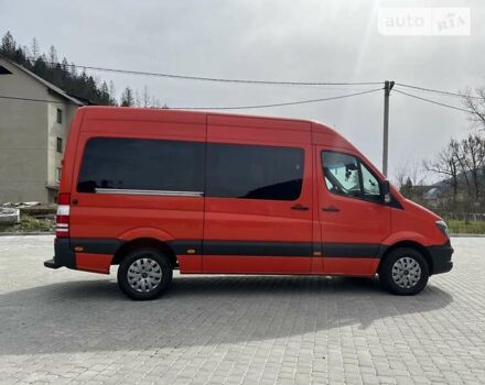 Червоний Мерседес Sprinter, об'ємом двигуна 2.1 л та пробігом 348 тис. км за 17500 $, фото 8 на Automoto.ua