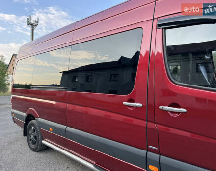 Красный Мерседес Sprinter, объемом двигателя 2.99 л и пробегом 350 тыс. км за 26999 $, фото 28 на Automoto.ua