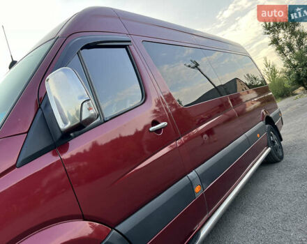 Красный Мерседес Sprinter, объемом двигателя 2.99 л и пробегом 350 тыс. км за 26999 $, фото 24 на Automoto.ua