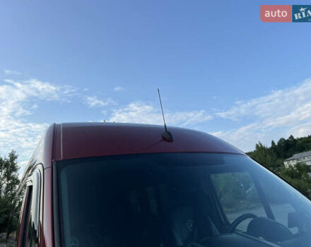 Красный Мерседес Sprinter, объемом двигателя 2.99 л и пробегом 350 тыс. км за 26999 $, фото 26 на Automoto.ua