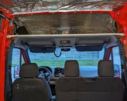 Красный Мерседес Sprinter, объемом двигателя 2.99 л и пробегом 340 тыс. км за 45500 $, фото 25 на Automoto.ua