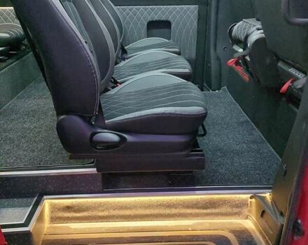 Красный Мерседес Sprinter, объемом двигателя 2.14 л и пробегом 255 тыс. км за 40000 $, фото 15 на Automoto.ua