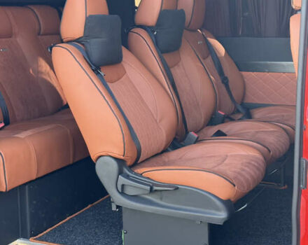 Красный Мерседес Sprinter, объемом двигателя 3 л и пробегом 360 тыс. км за 45999 $, фото 49 на Automoto.ua