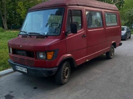 Мерседес Sprinter 1989 в Одессе на Automoto.ua Красный Мерседес Sprinter, объемом двигателя 2 л и пробегом 2 тыс. км за 2999 $, фото 1 на Automoto.ua