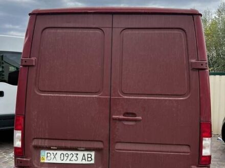 Мерседес Sprinter 1995 у Деражне на Automoto.ua Червоний Мерседес Sprinter, об'ємом двигуна 2.3 л та пробігом 150 тис. км за 3700 $, фото 1 на Automoto.ua