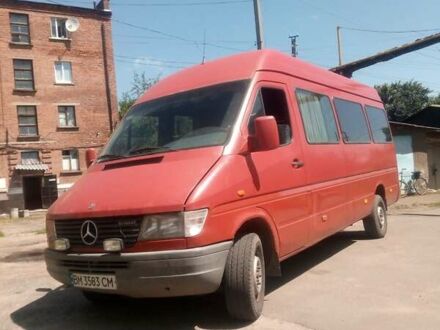 Мерседес Sprinter 1996 в Конотопе на Automoto.ua Красный Мерседес Sprinter, объемом двигателя 2.3 л и пробегом 400 тыс. км за 5500 $, фото 1 на Automoto.ua