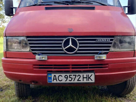 Мерседес Sprinter 1996 у Луцьку на Automoto.ua Червоний Мерседес Sprinter, об'ємом двигуна 0 л та пробігом 850 тис. км за 4500 $, фото 1 на Automoto.ua