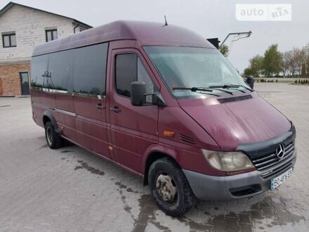 Красный Мерседес Sprinter, объемом двигателя 2.9 л и пробегом 454 тыс. км за 8600 $, фото 1 на Automoto.ua