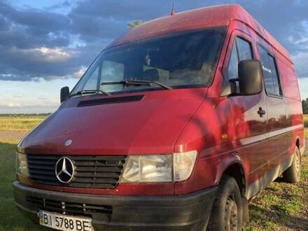 Мерседес Sprinter 1999 в Полтаве на Automoto.ua Красный Мерседес Sprinter, объемом двигателя 2.87 л и пробегом 450 тыс. км за 5100 $, фото 1 на Automoto.ua