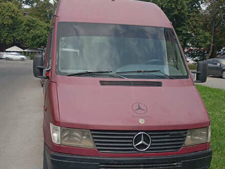 Мерседес Sprinter 1999 у Полтаві на Automoto.ua Червоний Мерседес Sprinter, об'ємом двигуна 2.3 л та пробігом 845 тис. км за 4900 $, фото 1 на Automoto.ua