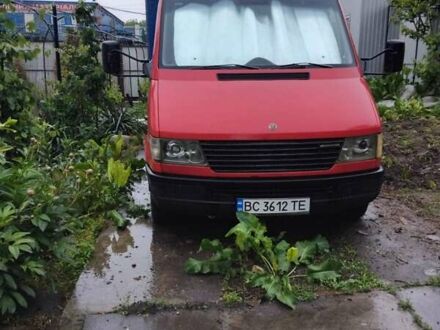Мерседес Sprinter 1999 в Киеве на Automoto.ua Красный Мерседес Sprinter, объемом двигателя 2.87 л и пробегом 4 тыс. км за 10800 $, фото 1 на Automoto.ua