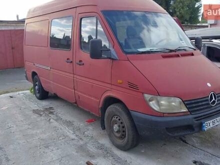 Червоний Мерседес Sprinter, об'ємом двигуна 2.2 л та пробігом 390 тис. км за 5800 $, фото 1 на Automoto.ua