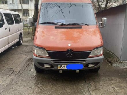 Красный Мерседес Sprinter, объемом двигателя 0 л и пробегом 650 тыс. км за 7000 $, фото 1 на Automoto.ua