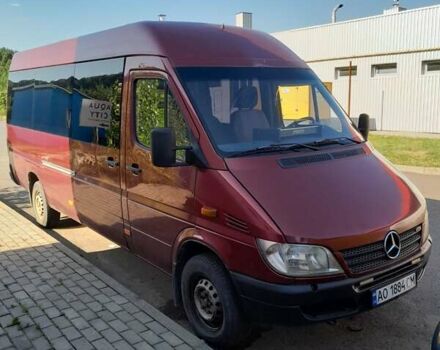 Красный Мерседес Sprinter, объемом двигателя 2.7 л и пробегом 650 тыс. км за 8200 $, фото 1 на Automoto.ua