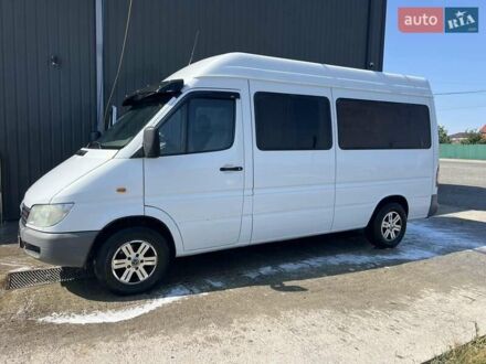 Мерседес Sprinter 2001 у Камінь-Каширський на Automoto.ua Червоний Мерседес Sprinter, об'ємом двигуна 2.15 л та пробігом 100 тис. км за 10500 $, фото 1 на Automoto.ua