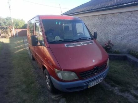 Мерседес Sprinter 2003 в Монастырище на Automoto.ua Красный Мерседес Sprinter, объемом двигателя 0 л и пробегом 510 тыс. км за 9500 $, фото 1 на Automoto.ua
