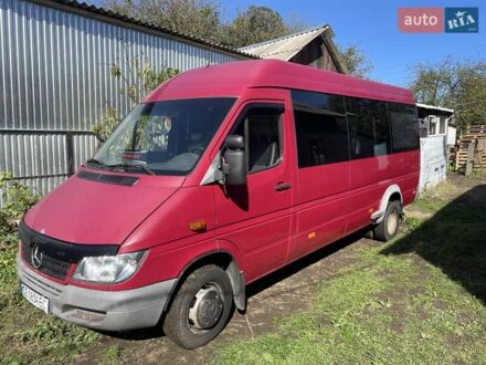 Мерседес Sprinter 2003 в Сторожинце на Automoto.ua Красный Мерседес Sprinter, объемом двигателя 2.69 л и пробегом 875 тыс. км за 10500 $, фото 1 на Automoto.ua