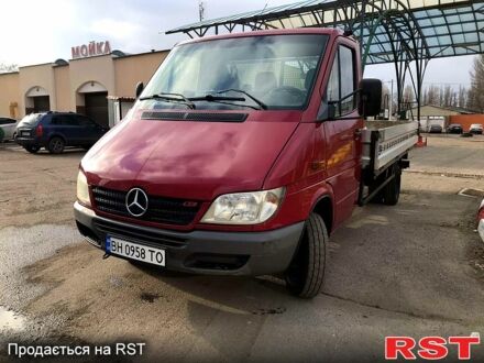 Красный Мерседес Sprinter, объемом двигателя 2.7 л и пробегом 392 тыс. км за 16000 $, фото 1 на Automoto.ua