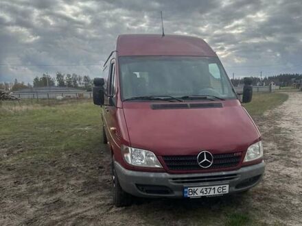 Мерседес Sprinter 2003 в Вараш (Кузнецовск) на Automoto.ua Красный Мерседес Sprinter, объемом двигателя 2.2 л и пробегом 562 тыс. км за 10500 $, фото 1 на Automoto.ua