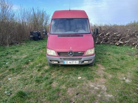 Червоний Мерседес Sprinter, об'ємом двигуна 2.1 л та пробігом 345 тис. км за 2600 $, фото 1 на Automoto.ua