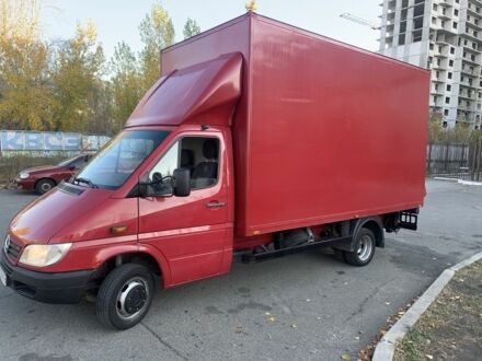 Червоний Мерседес Sprinter, об'ємом двигуна 0.27 л та пробігом 416 тис. км за 13299 $, фото 1 на Automoto.ua