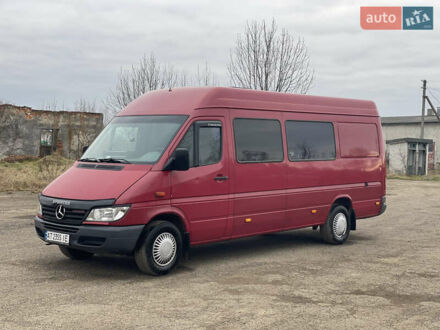 Червоний Мерседес Sprinter, об'ємом двигуна 2.69 л та пробігом 213 тис. км за 9300 $, фото 1 на Automoto.ua