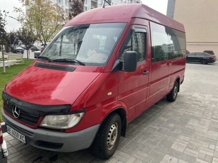 Мерседес Sprinter 2004 у Дніпро (Дніпропетровську) на Automoto.ua Червоний Мерседес Sprinter, об'ємом двигуна 2.7 л та пробігом 707 тис. км за 6300 $, фото 1 на Automoto.ua