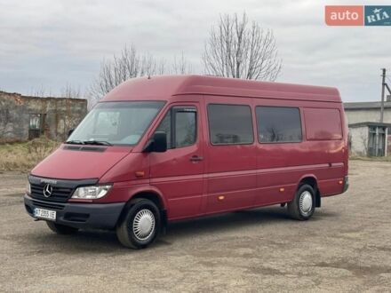 Красный Мерседес Sprinter, объемом двигателя 2.69 л и пробегом 90 тыс. км за 10000 $, фото 1 на Automoto.ua