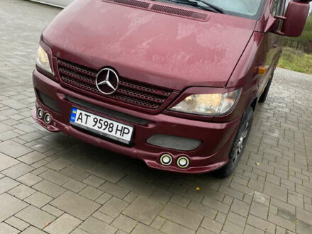 Мерседес Sprinter 2005 в Долине на Automoto.ua Красный Мерседес Sprinter, объемом двигателя 2.7 л и пробегом 600 тыс. км за 11800 $, фото 1 на Automoto.ua