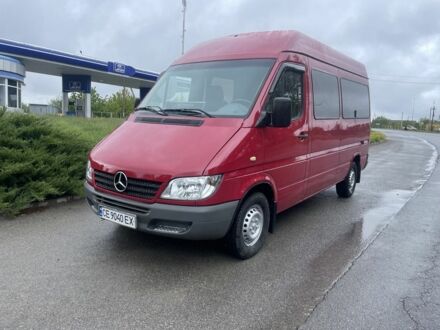 Мерседес Sprinter 2005 в Кельменцах на Automoto.ua Красный Мерседес Sprinter, объемом двигателя 2.1 л и пробегом 450 тыс. км за 8850 $, фото 1 на Automoto.ua